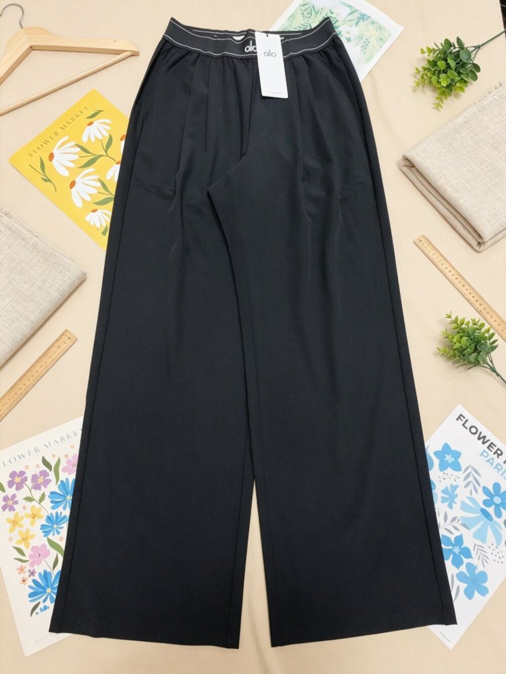 Brand NewšALO Yoga Suit Up Trouser Black Wide LegšRegular 30" Inseam - Picture 2 of 11